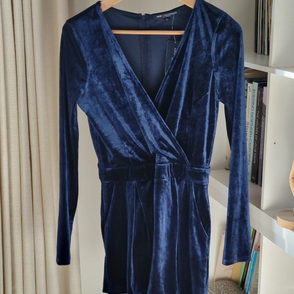 One Clothing, Los Angeles, Velvet dress Navy Blue color, L